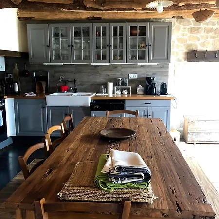 بيت للعطل La Grange *